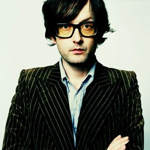 Jarvis Cocker Простые люди приносили свои инструменты и играли вместе с Джарвисом