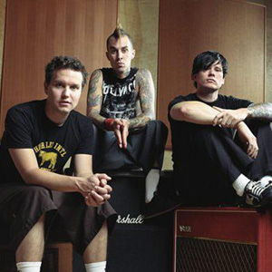 Blink 182 Blink 182 записывают претенциозный альбом