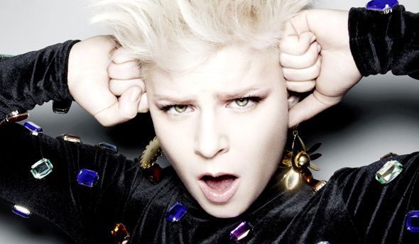 Robyn Robyn