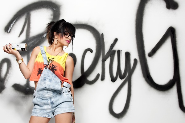 Becky G опубликовала новый сингл "You Love It"